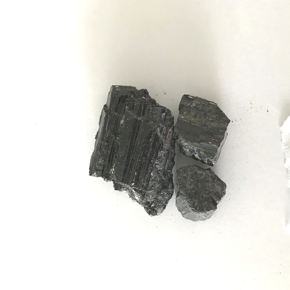 電氣石的應(yīng)用領(lǐng)域和發(fā)展方向